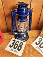 Blue Railroad Lantern(Den)