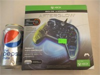 Manette avec fil prismatic pour XBOX et Windows