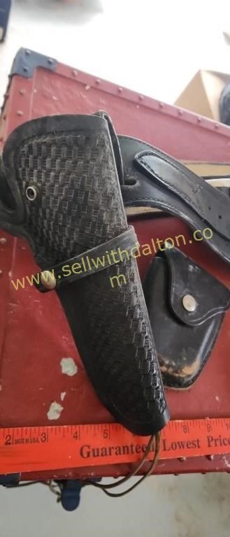 Leather Gunslinger belt - cuff holder - leather