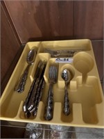 Set of Oneida Flatware