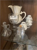 Misc lot with teacups, S&P, Pitcher, Bowls