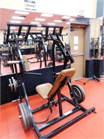 Hammer Strength Iso-Lateral Shoulder Press machine