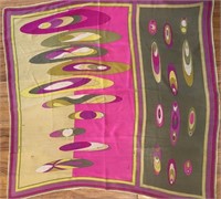 Q - VINTAGE DESIGNER SCARF (UNAUTHENTICATED) (A14)