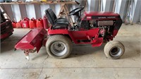Toro Wheel Horse tractor w/ mower deck and