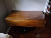 Drop Leaf Table