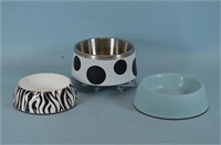 3 Dog Bowls