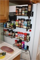 Magnetic spice rack