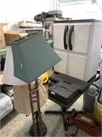 Large lot including wooden table ,stand lamps, too