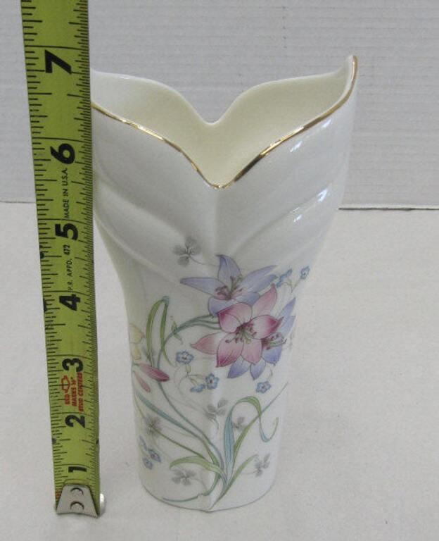 Royal Crown Small Vase Made in Japan