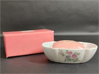 Elizabeth Arden Soap Dish & Soap