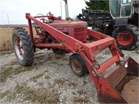 IH M Gas Tractor