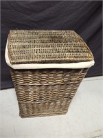 Laundry hamper
23×19×14