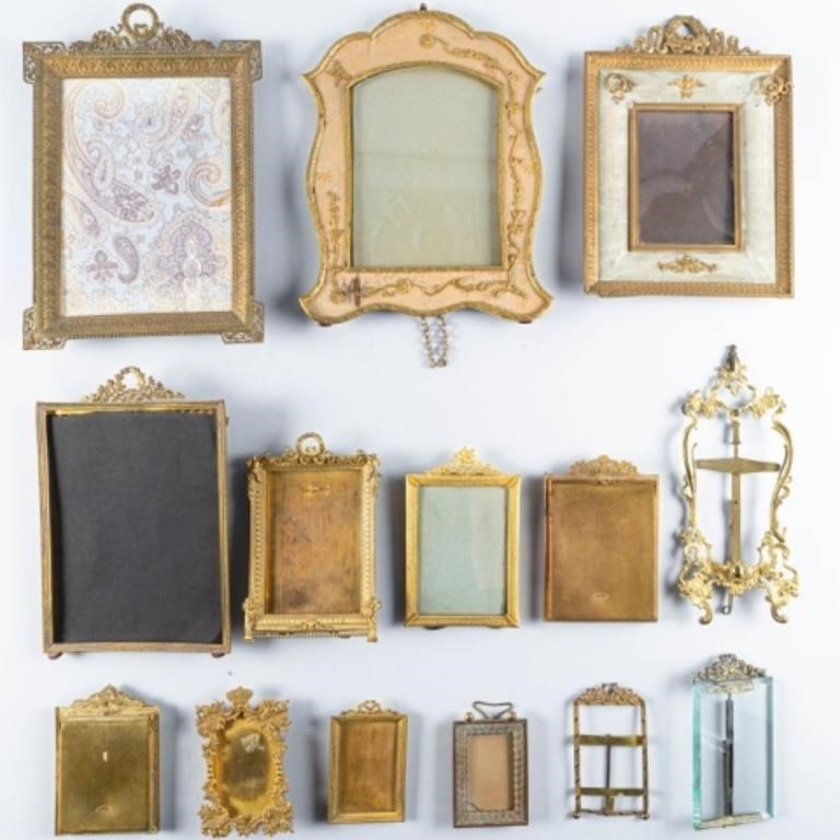 PICTURE FRAMES