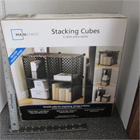 Stackable Cubes