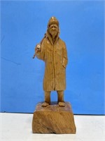 Quebec Wooden Hand Carved man Wearing a long 6