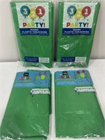 4ct DK Green Plastic Tablecloths Round & Rectangle