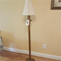 POLE LAMP