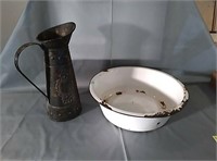 Vintage wash pan with water pitcher 
Wash pan