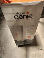 Diaper Genie Elite Diaper Pail (White) \u2013