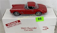 1962 Die Cast Chevy Corvette 1:24 scale in box