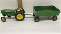 20" JOHN DEERE TOY METAL TRACTOR AND TRAILER