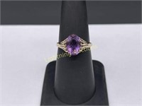 14K YELLOW GOLD OVAL CUT AMETHYST RING