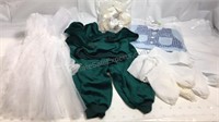 Green Valore tracksuit with hat, top 8” long