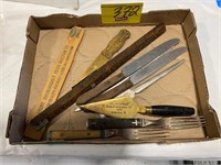 FLAT W/ ANTIQUE ADVERTISING LETTER OPENERS
