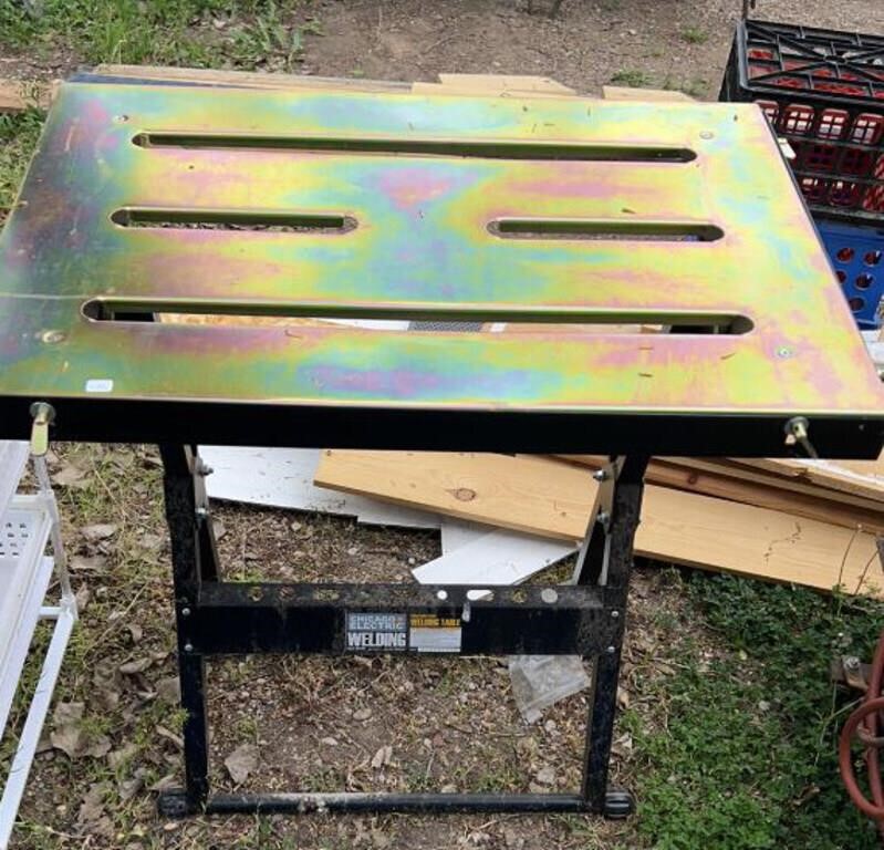 Chicago Electric Welding Table, 20" x 30" x 35"