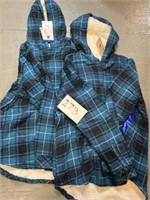 (2) new Boston traders jackets large