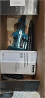 Makita cordless chain saw - blue (Tool Only)