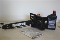 Worx Chain Saw Electric and extra oil