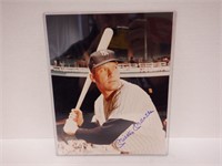 MICKEY MANTLE SIGNED AUTO 8X10 PHOTO