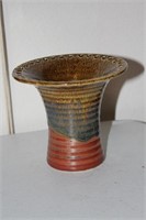 Ceramic vase, 4 1/2" tall