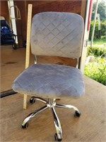 Super Soft Plush Chair (1pic)