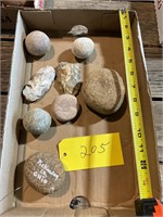 Mixed lot Native American nutting & game stones