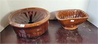 POTTERY SPITOON AND JELLY MOLD