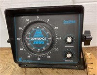 Lowrance sonar fishfinder unit