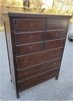 Large Chest of Drawers Dresser w/6 Drawers SOLID!