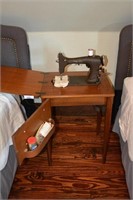 Sewing Machine Table w Singer Sewing Machine