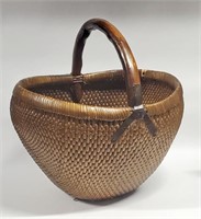 PRIMITIVE STYLE HAND WOVEN BENT WOOD HANDLE BASKET