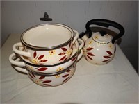 Temp-tations 5pc pot & pans set & tea kettle