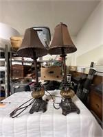 2 table top lamps