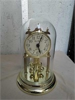 Elgin Clock Company mantle pendulum clock with
