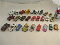 Gros lot de voitures HOT WHEELS & autres