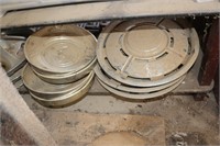 Hubcaps, Centercaps, & Metal Brackets