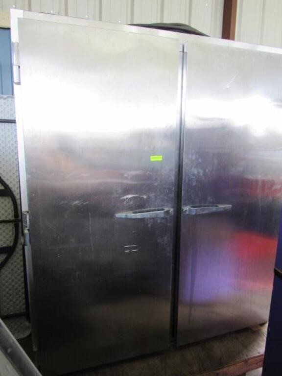 2 DOOR PROOFING OVEN W/ RACKS, WORKS