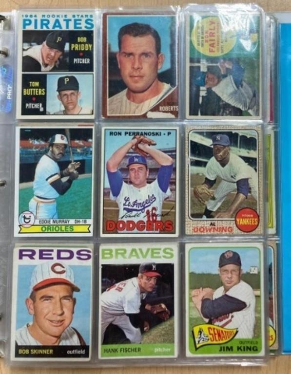 1950S-70S BASEBALL CARDS IN BINDER