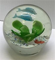 Large under the sea paper weight, 3 inches tall