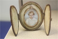 Antique Oval Leather Picture Frame